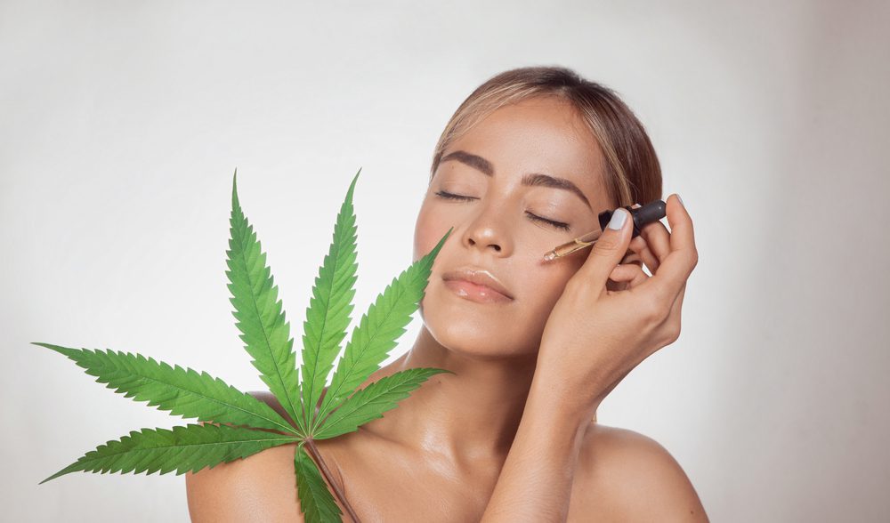 Girl gets beautiful skin with CBD oil to fight acne