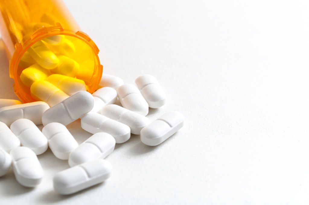 Opioid,Epidemic,,Drug,Abuse,And,Overdose,Concept,With,Scattered,Prescription